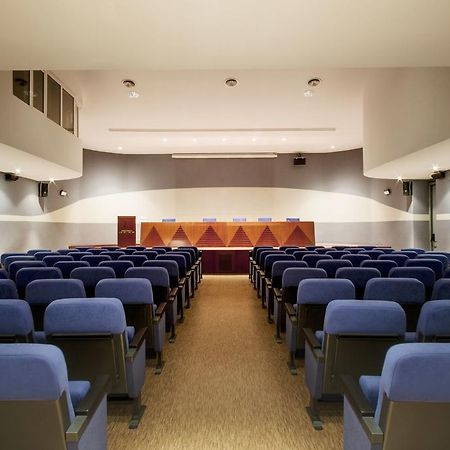 Residencia D'Investigadors Hostel บาร์เซโลนา ภายนอก รูปภาพ